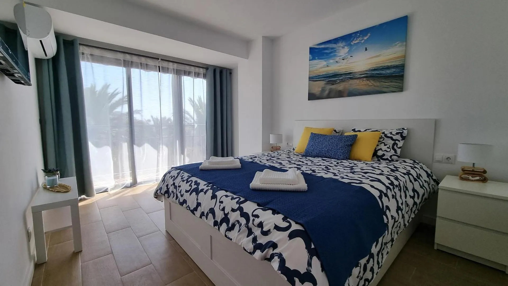 Maite Blue Beachfront Benalmádena