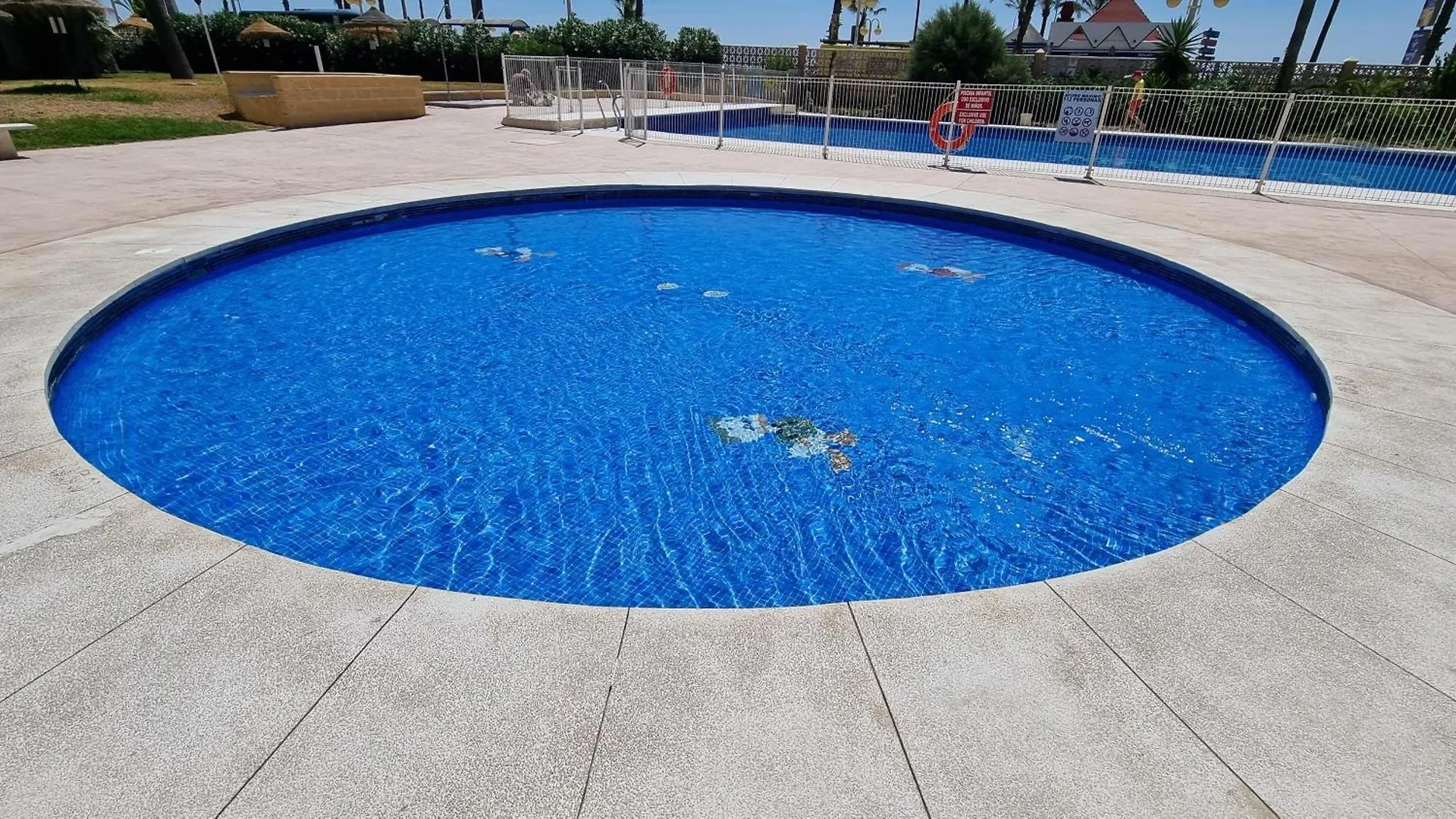 Maite Blue Beachfront Benalmádena Daire