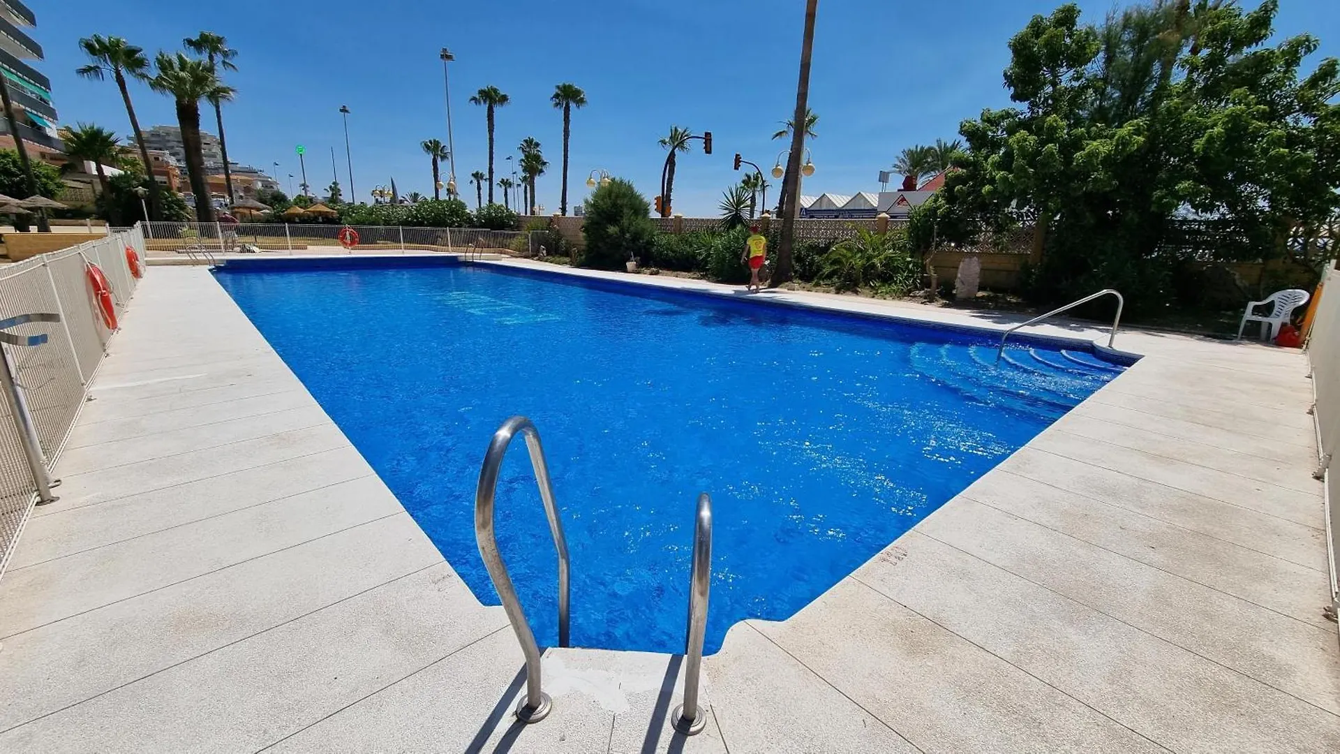 Maite Blue Beachfront Benalmádena Daire